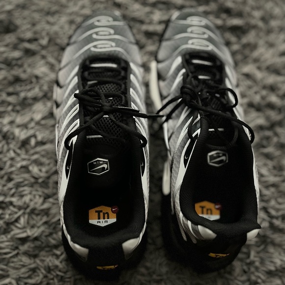 SOLD! - Picture 5 of 5